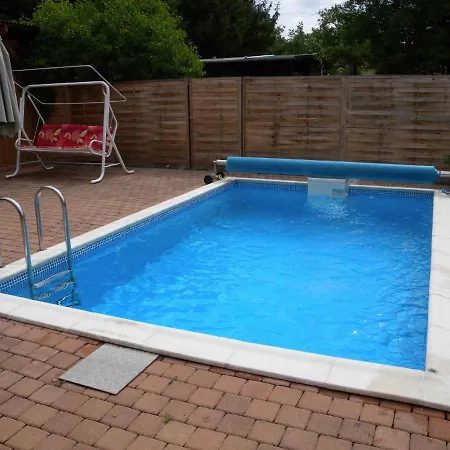 Holiday In 27722 بيت للعطل *