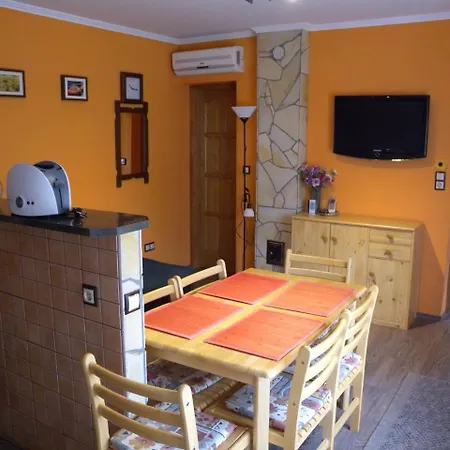 Holiday In 27722 بيت للعطل Balatonfůzfő
